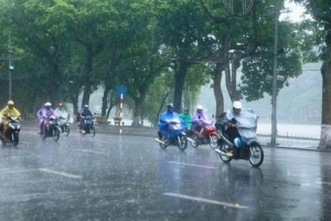 Dự báo thời tiết gày 15/6: Cảnh báo mưa dông tại khu vực nội thành Hà Nội