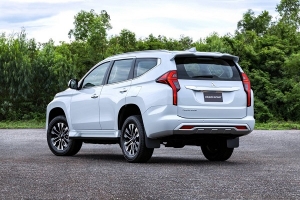 Mitsubishi Việt Nam triệu hồi hơn 800 xe do lỗi túi khí