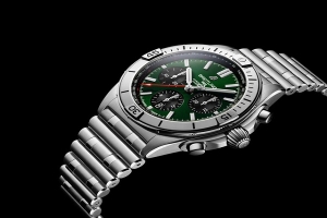 Khó cưỡng trước vẻ đẹp mẫu đồng hồ của Bentley và Breitling