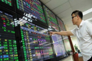 Bắt đầu làn sóng cổ phiếu ngân hàng đổ bộ sàn chứng khoán?
