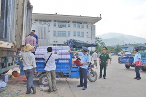 Hoạt động buôn lậu, gian lận thương mại qua biên giới vẫn diễn biến phức tạp