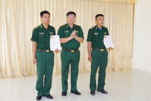 Thanh Hóa: Trao quyết định thương binh cho hai chiến sĩ bị thương trong đấu tranh phòng chống ma túy