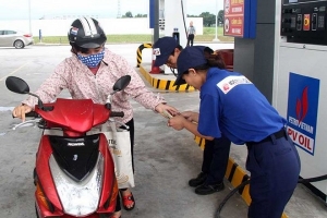 Đề xuất 'mở cửa' cho doanh nghiệp ngoại tham gia bán lẻ xăng dầu