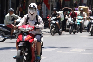 Dự báo thời tiết ngày18/7: Miền Bắc oằn mình trong nắng nóng