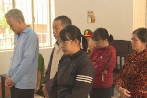 Lừa ''chạy'' vào trường công an, 5 đối tượng lãnh án tù