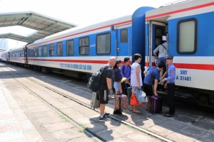 Tăng cường tàu để "giải cứu" hành khách từ Đà Nẵng đi Hà Nội và TP. Hồ Chí Minh