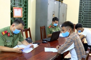 Phú Thọ: Xử phạt vi phạm hành chính với 2 công dân xuất nhập cảnh trái phép sang Trung Quốc