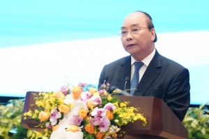 Thủ tướng: Xe tải hay xe khách, đại bàng hay chim sẻ, sẽ cùng đi, cùng bay trên cung đường cao tốc EVFTA