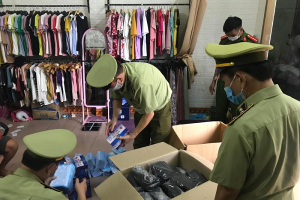 Lạng Sơn: Thu giữ gần 5.000 chiếc khẩu trang không rõ nguồn gốc
