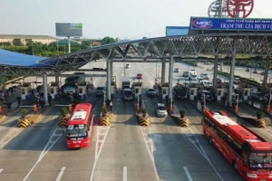 Giảm 30% phí sử dụng đường bộ cho ô tô đến hết năm 2020