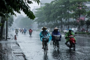 Dự báo thời tiết 16/8: Hà Nội và các tỉnh miền Bắc mưa giông