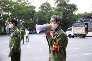 Hà Nội: Vận động người dân không ra khỏi nhà khi không cần thiết