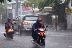 Dự báo thời tiết 17/8: Bắc Bộ mưa rất lớn và giông
