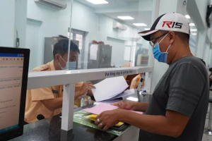 TP.HCM: Gần 2.000 phương tiện được cấp biển số vàng