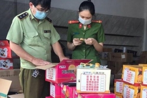 Hà Nội: Phát hiện nhiều điểm tập kết bánh trung thu nhập lậu