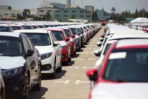 Lượng xe nhập về Việt Nam trong tháng 8 đạt 8.000 chiếc