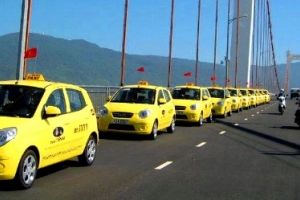 Đà Nẵng: Xe buýt, taxi được hoạt động trở lại