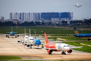 8 tháng đầu năm, số lượng chuyến bay giảm mạnh