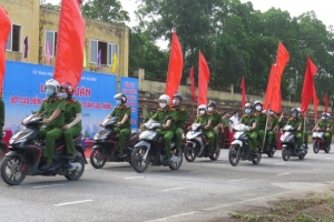 Bình Xuyên: Tổ chức lễ ra quân đợt cao điểm đảm bảo trật tự an toàn giao thông