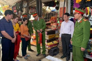 Thanh Hóa: Đẩy nhanh tiến độ xây dựng chợ và cửa hàng kinh doanh thực phẩm an toàn