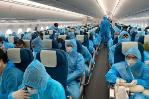 Đưa hơn 270 người Việt từ Nga về nước an toàn