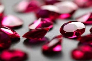 Cảnh báo: Giả mạo giấy kiểm định đá quý của PNJ để lừa đảo
