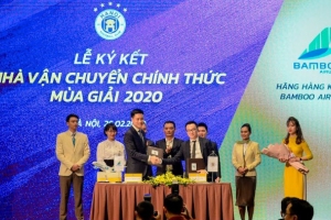 Bamboo Airways là nhà tài trợ vận chuyển chính thức cho CLB Bóng đá Hà Nội mùa giải 2020