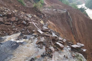 Quảng Trị: Sạt lở đất đặc biệt nghiêm trọng, khả năng nhiều người bị vùi lấp
