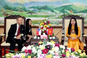 Vĩnh Phúc: Chương trình gặp mặt và giao lưu, tiếp Đại sứ đặc mệnh toàn quyền Cộng hòa Séc tại Việt Nam