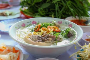 Xách ba lô lên và “ăn cả Tây Ninh” thôi