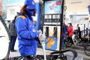 Giá xăng dầu ngày 13/11: Giá dầu tiếp tục tăng