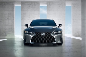 Lexus IS hoàn toàn mới sắp ra mắt tại Việt Nam, đấu Mercedes-Benz C-Class