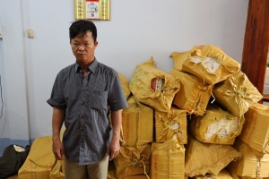 Tây Ninh: Thu giữ gần 12.000 gói thuốc lá nhập lậu