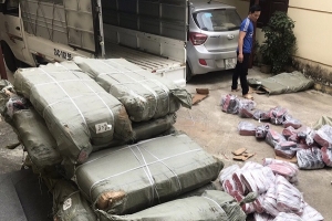 Vĩnh Phúc: Thu giữ gần 2. 000 đôi giày không rõ nguồn gốc, xuất xứ
