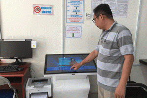 Bình Dương: Phường Lái Thiêu, Tp.Thuận An đưa vào vận hành ki-ốt thông tin hiện đại phục vụ người dân