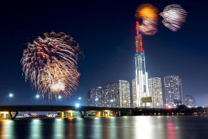 Đón năm mới ngoạn mục trên đỉnh phồn hoa Vinpearl Luxury Landmark 81