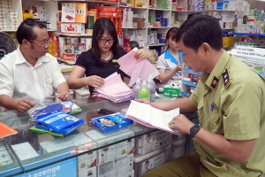Đồng Nai: Xử phạt hàng loạt quầy thuốc găm hàng, tăng giá khẩu trang
