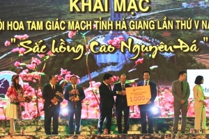 Tập đoàn T&T Group trao tặng tỉnh Hà Giang 1.000 căn nhà tình nghĩa