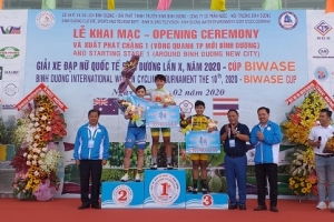 Nhựa Tiền Phong 9 năm đồng hành cùng Biwase giải xe đạp nữ quốc tế Bình Dương