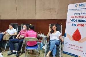 VNI trao giọt máu đào - lan tỏa yêu thương