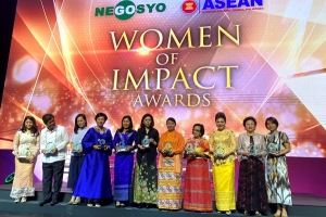 Madame Nguyễn Thị Nga được vinh danh Nữ Doanh nhân có tầm ảnh hưởng lớn khu vực ASEAN