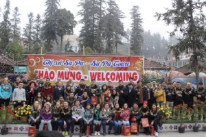 Sa Pa tổ chức đón đoàn du khách đầu tiên của năm 2021
