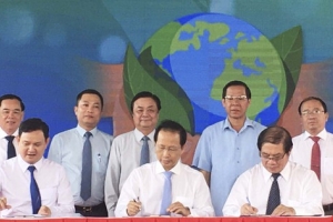 Bến Tre: Phó Thủ tướng Thường trực Chính phủ dự Lễ phát động trồng 10 triệu cây xanh