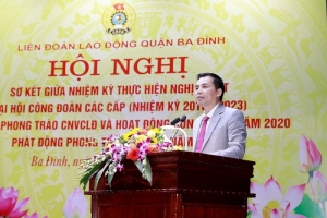 Công đoàn Dược phẩm Tâm Bình nhận Cờ thi đua của Liên đoàn Lao động thành phố Hà Nội