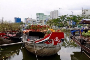 TPHCM: Đặc sắc chợ hoa Trên bến dưới thuyền Tết Tân Sửu