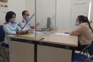 Hà Nội: 5 cá nhân bị phạt hơn 50 triệu vì đăng tin giả về dịch Covid-19 trên mạng xã hội