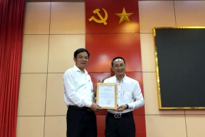 Phú Hồng Thành nhận chứng nhận sử dụng thương hiệu nhung hươu Hương Sơn