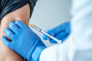 Có thêm 4 người bị sốc phản vệ sau tiêm vaccine Covid-19 được xử lý kịp thời, sức khỏe tốt