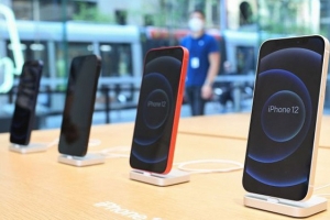 Smartphone cao cấp của Apple, Samsung tiếp tục giảm giá hàng loạt