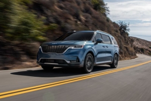 Kia Sedona 2021 hoàn toàn mới lộ diện tại Việt Nam